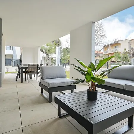 T4 Neuf - Jardin-terrasse Et Piscine - Acces Direct Plages Et Centre Village - App C 12 * سا سيرْ سور مير